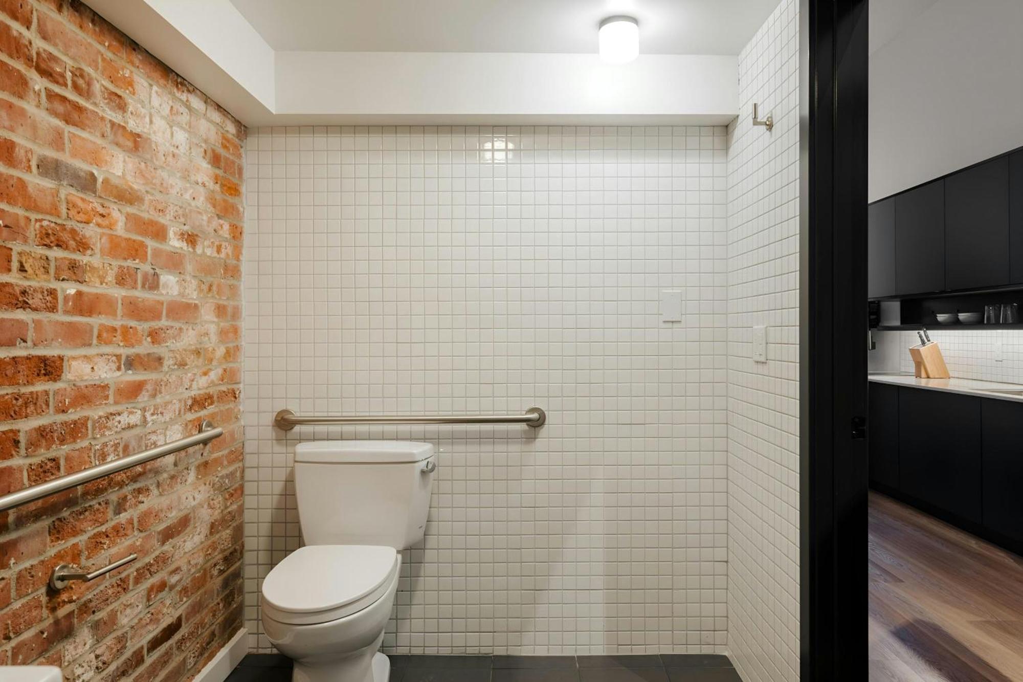 Sonder By Marriott Bonvoy Railspur Apartments Pioneer Square Сиатъл Екстериор снимка